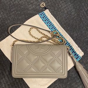 Tory Burch Fleming Chain Wallet Crossbody